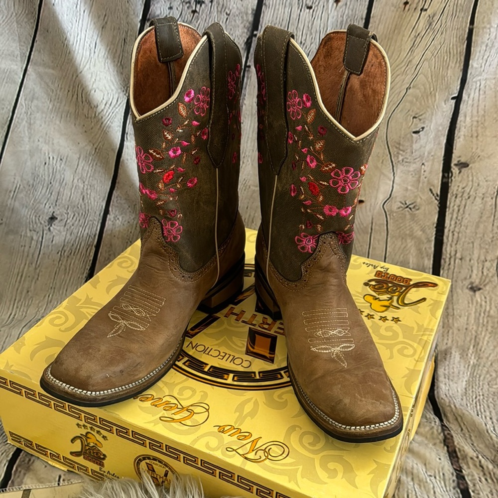 Ladies Verthal boots